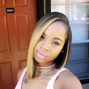 Meet your Posher, Kiona